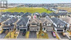 38 THUNDERBOLT STREET  Ottawa, ON K2V 0L9