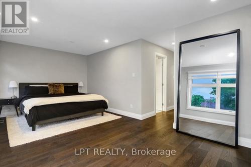 319 Glynn Avenue, Ottawa, ON - Indoor Photo Showing Bedroom