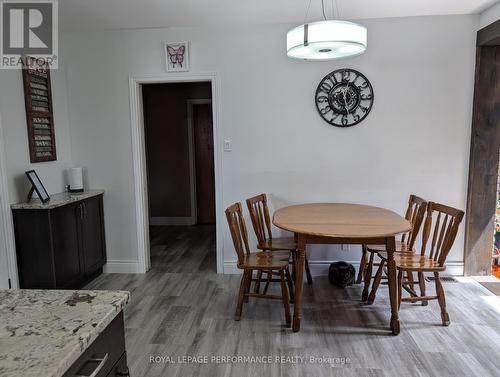 Dining area - 320 Baldwin Avenue, Cornwall, ON - Indoor Photo Showing Dining Room