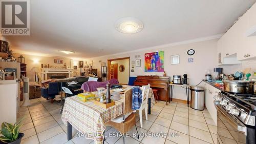 9747 Bathurst Street, Richmond Hill, ON 
