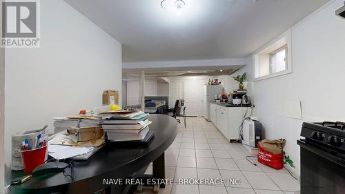 9747 Bathurst Street, Richmond Hill, ON 