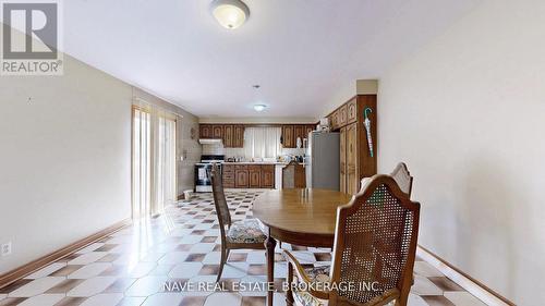 9747 Bathurst Street, Richmond Hill, ON 