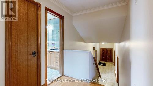 9747 Bathurst Street, Richmond Hill, ON 