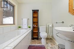 3 pc ensuite - 