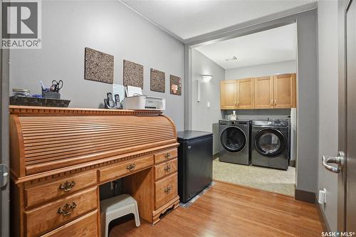 301 Coldspring Crescent, Saskatoon, SK - Indoor Photo Showing Laundry Room