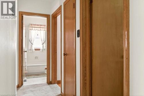 189 Hoover Crescent, Hamilton, ON - Indoor Photo Showing Other Room