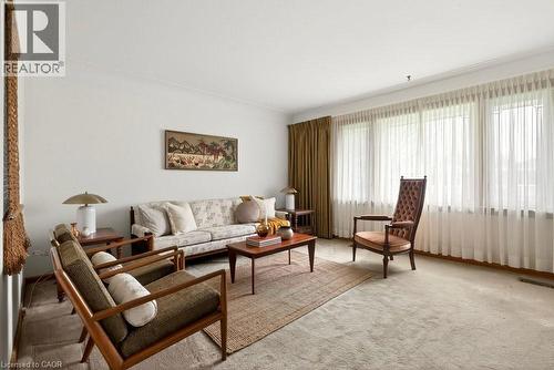 189 Hoover Crescent, Hamilton, ON - Indoor Photo Showing Living Room
