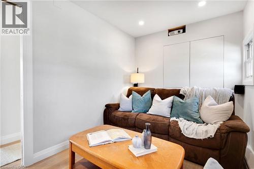 28 Macpherson Crescent, Flamborough, ON - Indoor Photo Showing Other Room