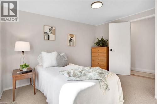 28 Macpherson Crescent, Flamborough, ON - Indoor Photo Showing Bedroom