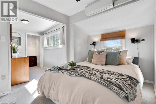 28 Macpherson Crescent, Flamborough, ON - Indoor Photo Showing Bedroom