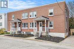 327-329 SHAKESPEARE STREET  Ottawa, ON K1L 5M1