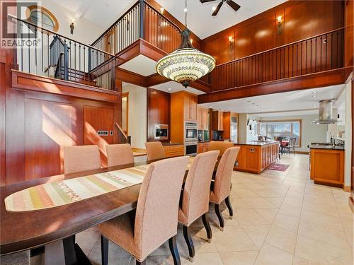 5812 Eagle Island, West Vancouver, BC - Indoor Photo Showing Other Room