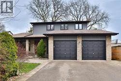 3 SHAVER Avenue S Toronto, ON M9B 3S7