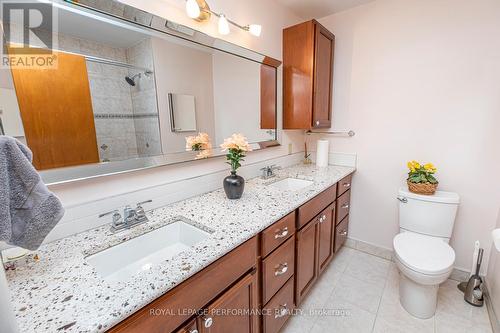 642 Sherbourne Road, Ottawa, ON - Indoor Photo Showing Bathroom