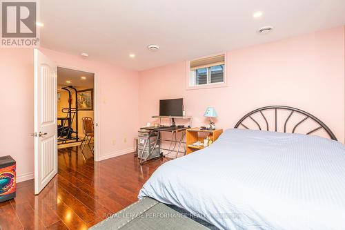 642 Sherbourne Road, Ottawa, ON - Indoor Photo Showing Bedroom
