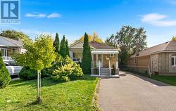 69 NIPIGON AVENUE  Toronto, ON M2M 2V9