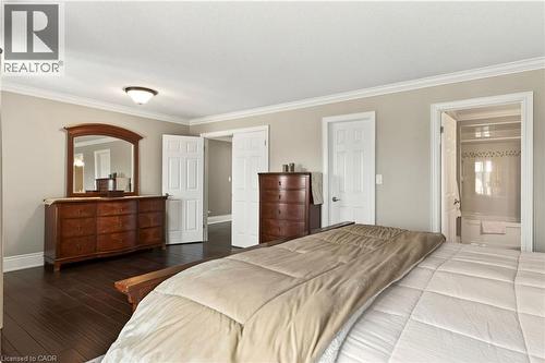 12 Aries Court, Hamilton, ON - Indoor Photo Showing Bedroom