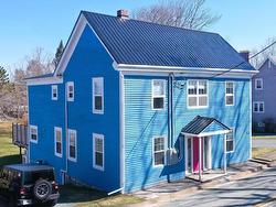 484 Main Street Liverpool, NS B0T 1K0