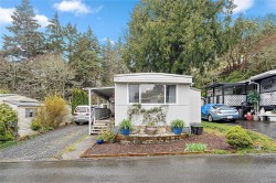 11-2587 Selwyn Rd Langford, BC V9B 4V4
