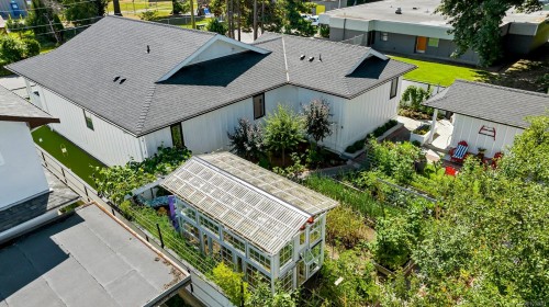 141 Castle Pl, Duncan, BC 