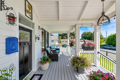 141 Castle Pl, Duncan, BC 