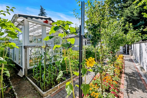 141 Castle Pl, Duncan, BC 