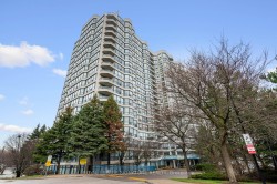PH9-7300 Yonge Street  Vaughan, ON L4J 7Y5