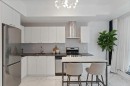 517-51 East Liberty Street, Toronto, ON  - Indoor Photo Showing Kitchen 