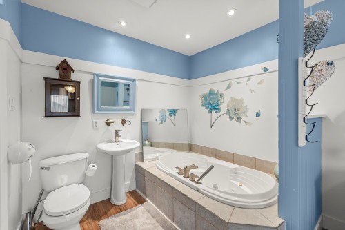Master Bathroom - 77 Rue Des Abeilles, Coteau-Du-Lac, QC - Indoor Photo Showing Bathroom