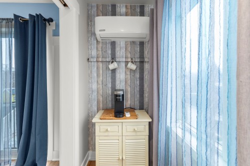 Master Bedroom - 77 Rue Des Abeilles, Coteau-Du-Lac, QC - Indoor Photo Showing Bathroom
