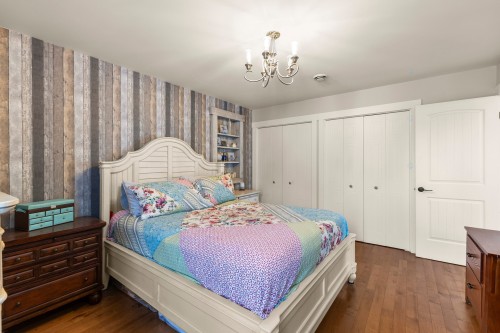 Bedroom - 77 Rue Des Abeilles, Coteau-Du-Lac, QC - Indoor Photo Showing Bedroom