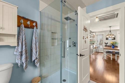 Bathroom - 77 Rue Des Abeilles, Coteau-Du-Lac, QC - Indoor Photo Showing Bathroom