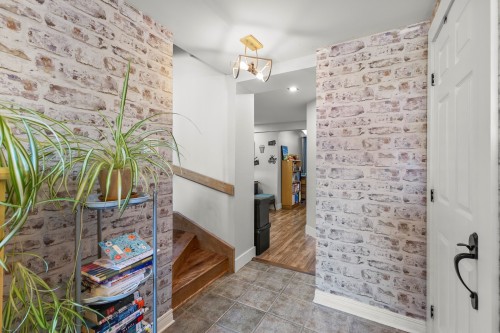 Staircase - 77 Rue Des Abeilles, Coteau-Du-Lac, QC - Indoor