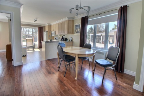 Overall view - 522 4E Avenue E., Amos, QC - Indoor Photo Showing Dining Room