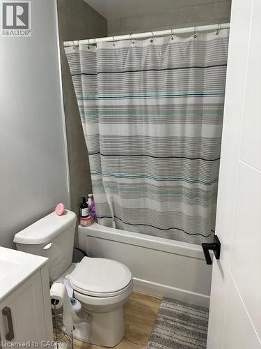 85 Confederation Drive Unit# 1, Kitchener, ON - Indoor Photo Showing Bathroom