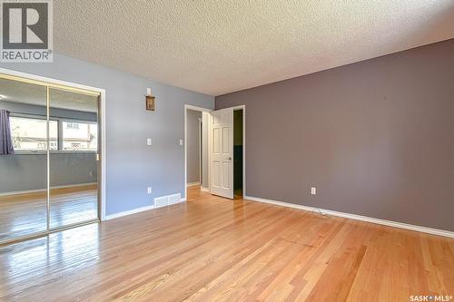 2102 Truesdale Drive E, Regina, SK - Indoor Photo Showing Other Room