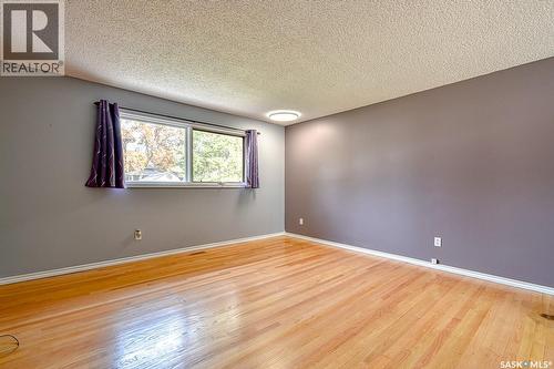 2102 Truesdale Drive E, Regina, SK - Indoor Photo Showing Other Room