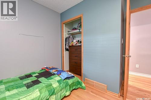 2102 Truesdale Drive E, Regina, SK - Indoor Photo Showing Bedroom