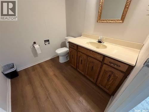 2102 Truesdale Drive E, Regina, SK - Indoor Photo Showing Bathroom