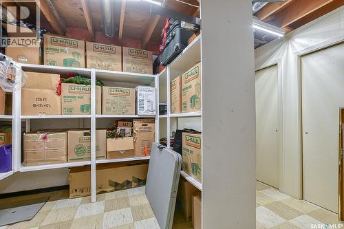 2102 Truesdale Drive E, Regina, SK - Indoor