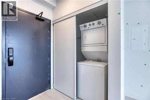 4878 Powers Common Unit# 704, Burlington, ON - Indoor Photo Showing Laundry Room