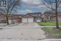 1114 MAPLE GATE ROAD  Pickering, ON L1X 1B8