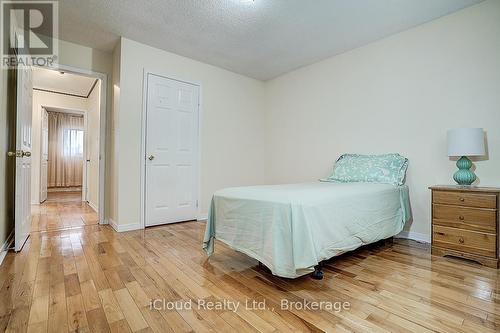 1114 Maple Gate Road, Pickering, ON - Indoor Photo Showing Bedroom