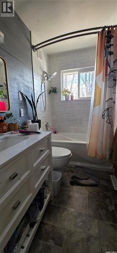 259 Duncan Road, Estevan, SK - Indoor Photo Showing Bathroom