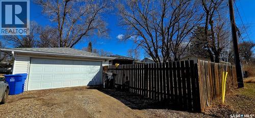 259 Duncan Road, Estevan, SK - Outdoor