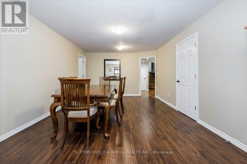 79 Forest Circle, Tiny, ON - Indoor Photo Showing Dining Room