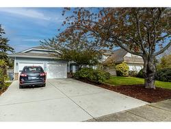 14129 16A AVENUE  Surrey, BC V4A 8K2