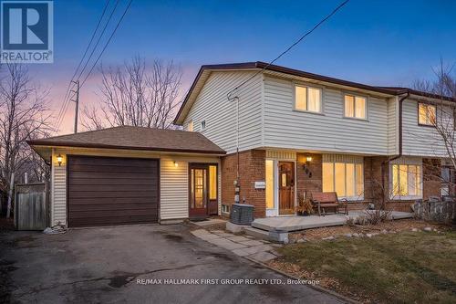398 DEAN AVENUE  Oshawa (Central), ON L1H 3E2