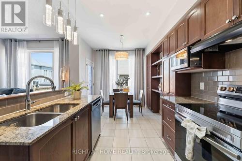365 Livery Street, Ottawa, ON - Indoor Photo Showing Kitchen With Stainless Steel Kitchen With Double Sink With Upgraded Kitchen