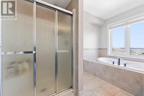 365 Livery Street, Ottawa, ON - Indoor Photo Showing Bathroom
